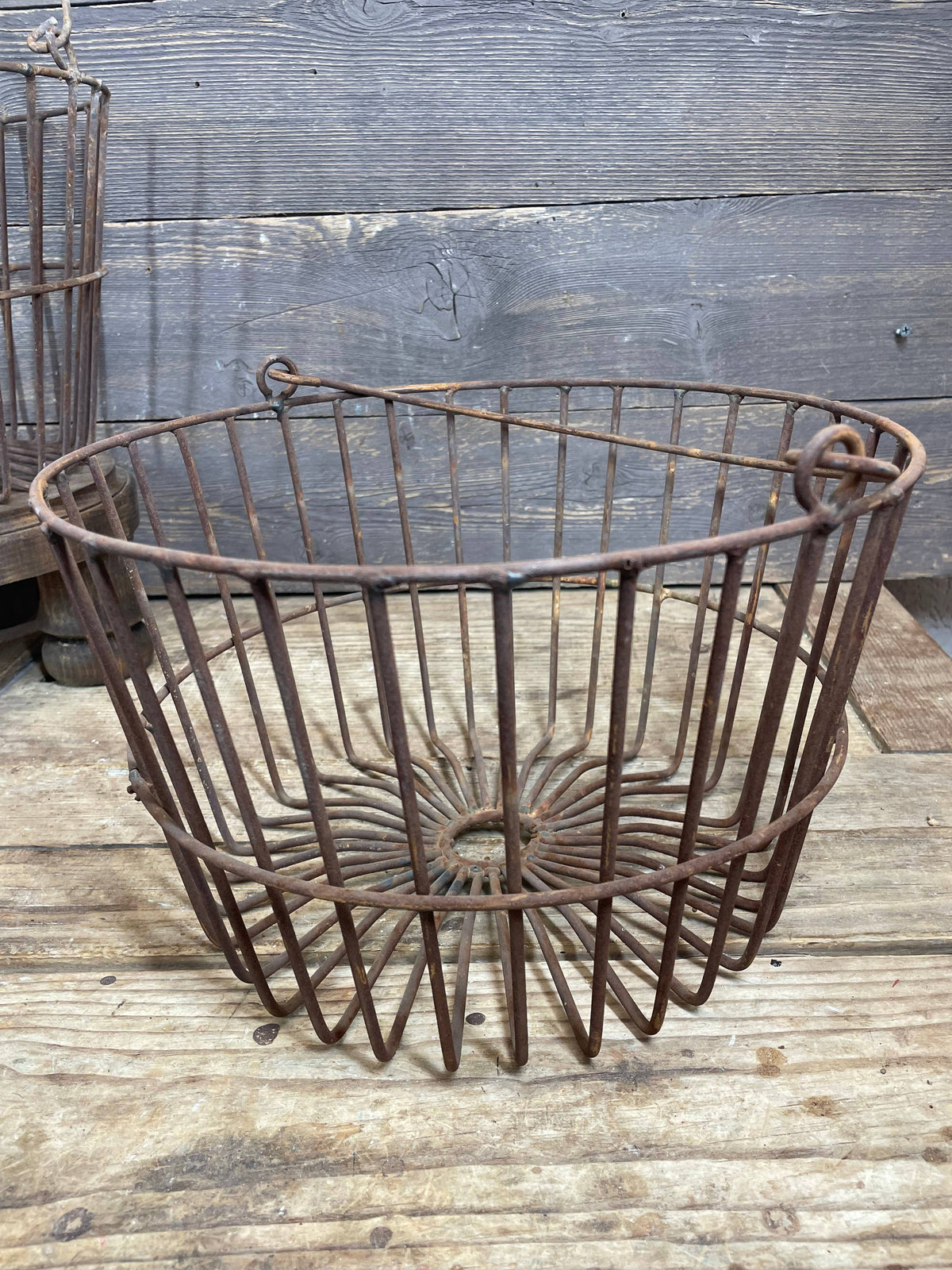 Rusty Farmhouse Metal Egg Basket